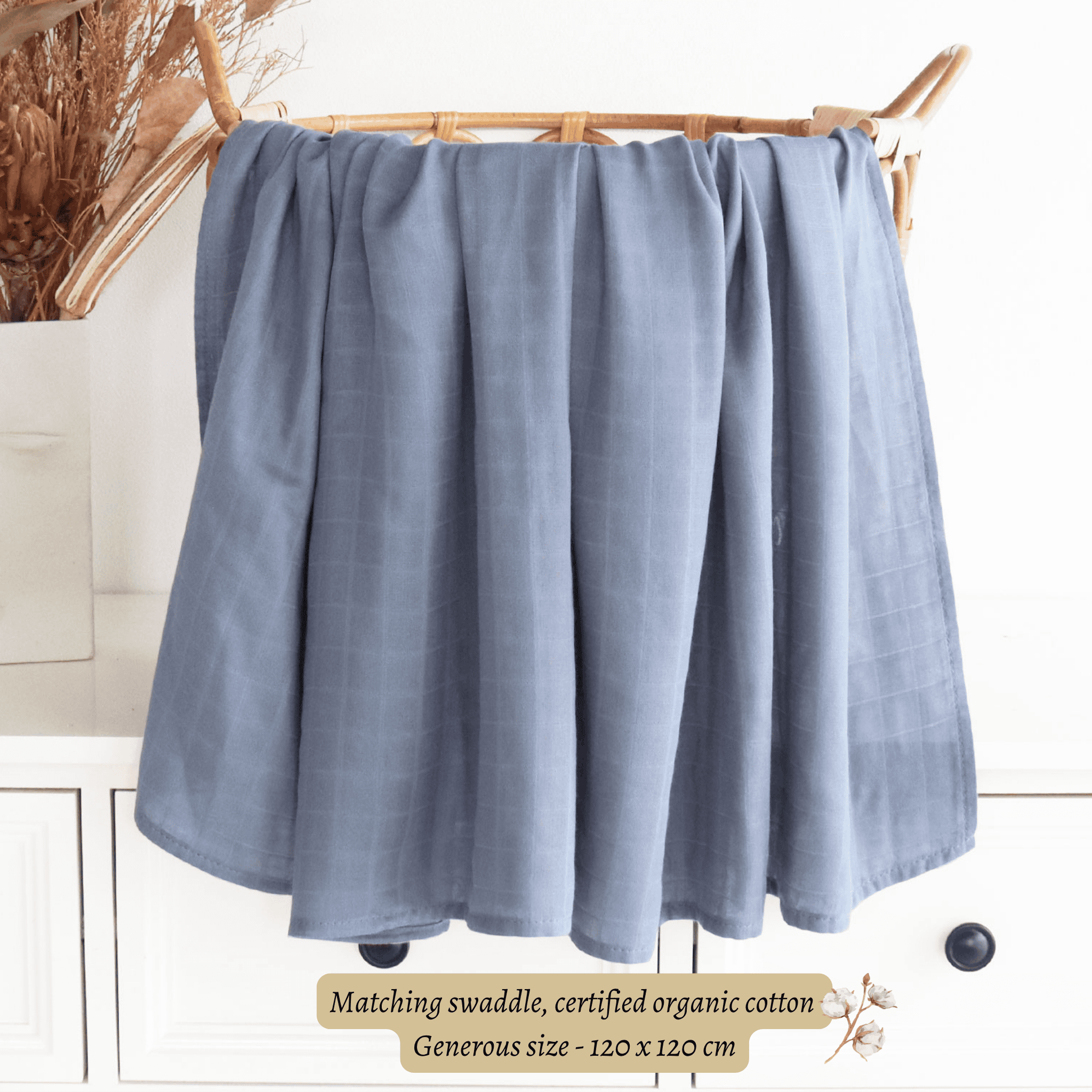 Organic cotton swaddle wrap for baby, blue.